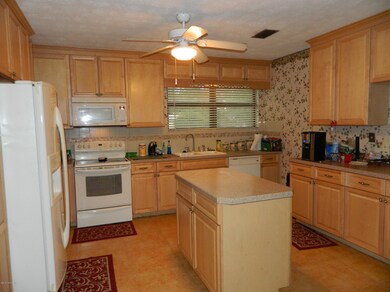 1610 Starwan Rd E, Jacksonville, FL 32211 - photo 3