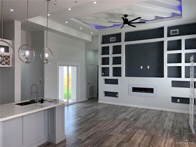 1905 Stardust Ln, Edinburg, TX 78541 - photo 4