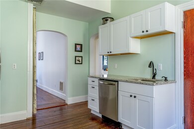 90 Chapin Ave unit 2, Providence, RI 02909 - photo 5
