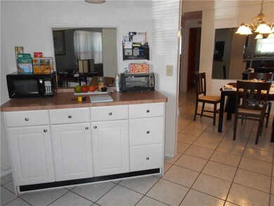 121 Menlo Park Ave, Davenport, FL 33897 - photo 2