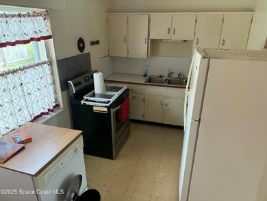 270 Cinnamon Dr, Satellite Beach, FL 32937 - photo 3