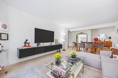 The Lex 54 unit 8K, New York, NY 10022 - photo 2