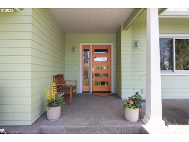 12432 Orchard Hill Rd, Lake Oswego, OR 97035 - photo 4