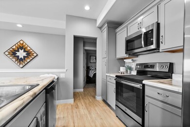 811 Grindstone Cir, Waterloo, IA 50702 - photo 7