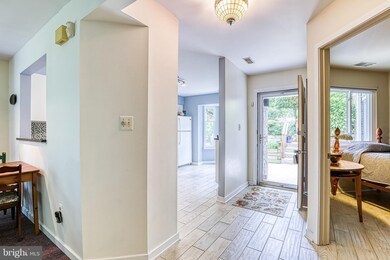 9487 Hickory Limb, Columbia, MD 21045 - photo 7