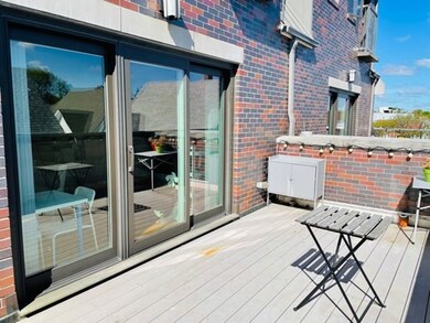 377 Summer St unit 4, Somerville, MA 02144 - photo 3