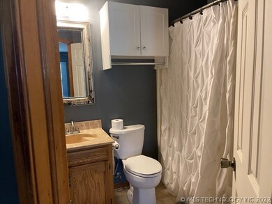 1901 W Honolulu St, Broken Arrow, OK 74012 - photo 7