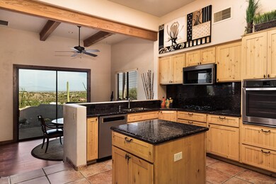 5670 N Abington Rd Tucson AZ-large-012-1