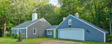 510 Hurricane Mountain Rd, North Conway, NH 03860 - photo 2