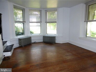 10 Midgley Ln, Phoenixville, PA 19460 - photo 5