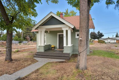33 E Everett Ave, Spokane, WA 99207 - photo 2