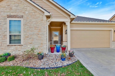 1019 E Twisted Oak Rd, Derby, KS 67037 - photo 3