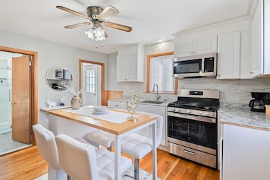 44 Pawtucket Ave, Pawtucket, RI 02860 - photo 3