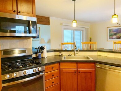 24 Stoweflake Meadows Loop unit 628/629, Stowe, VT 05672 - photo 2