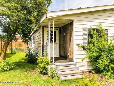 4 Front Entrance4