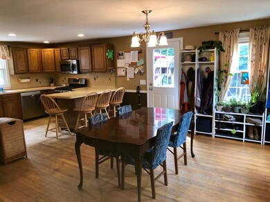 119 Longhill Rd, Franklin, MA 02038 - photo 4