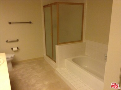 Master bath/double sink
