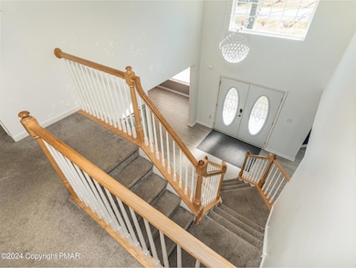 252 Catalpa Dr, Kunkletown, PA 18058 - photo 5