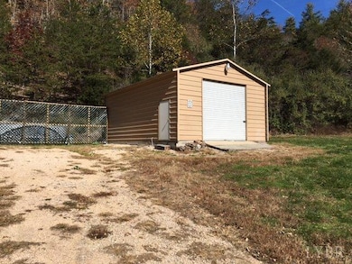 1943 Irish Creek Rd, Vesuvius, VA 24483 - photo 3