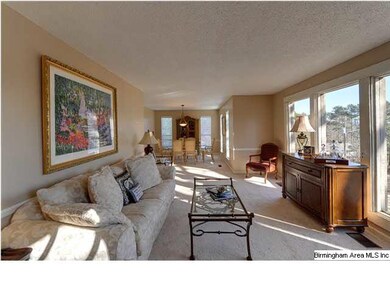 Open living/dining room floor plan