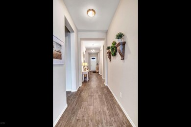 10615 E S-007-051-DLB 9698-MLS_Size