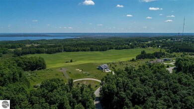 8252 E Boca Vista Trail unit 20, Traverse City, MI 49684 - photo 2