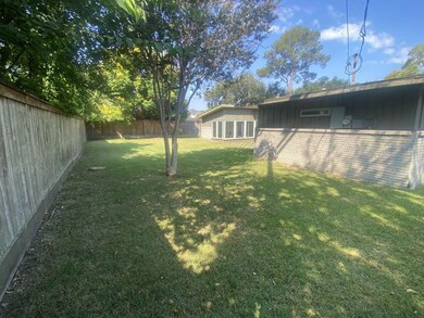 4711 Imogene St, Houston, TX 77096 - photo 6
