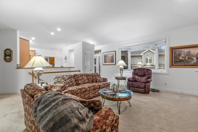 115 Pheasant Run, Johnson Creek, WI 53038 - photo 7