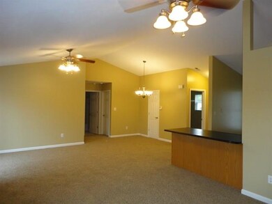 252 Woodfield Dr, Franklin, IN 46131 - photo 3