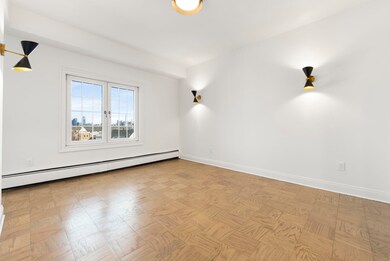 Port Liberté
Port Liberté unit 53, Jersey City, NJ 07305 - photo 4