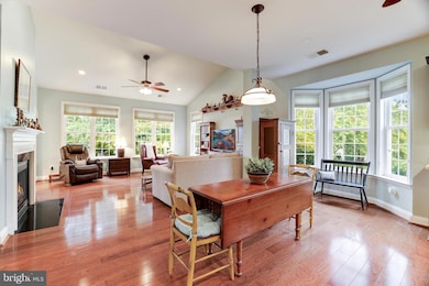 13924 Real Quite Ct, Gainesville, VA 20155 - photo 6