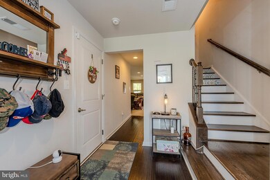 10701 Hinton Way, Manassas, VA 20112 - photo 3