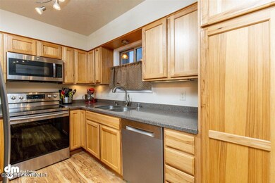 06-Kitchen 20210223-DW-6026-Edit