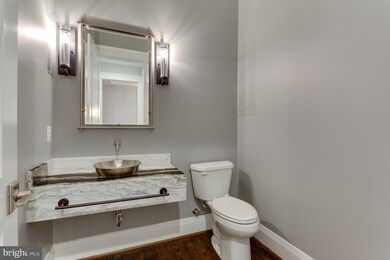 4624 N Dittmar Rd, Arlington, VA 22207 - photo 6