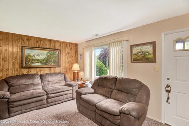 03-Living Room