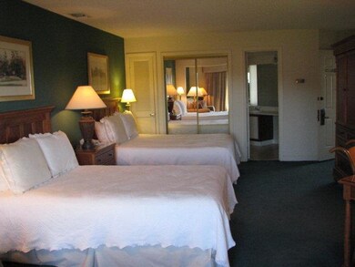 297 Moss Oak Cir unit 297, Saint Simons Island, GA 31522 - photo 5