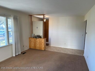 304 Elmshaven Dr, Lansing, MI 48917 - photo 5