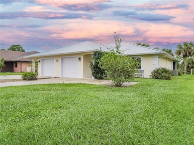 301 S Wimbrow Dr, Sebastian, FL 32958 - photo 3