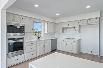 20570 Highway 62, Garfield, AR 72732 - photo 3