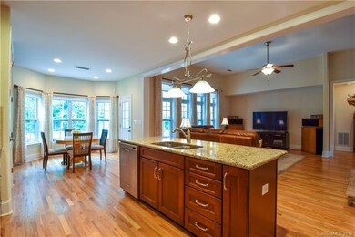 1530 Green Leaf Ln, Denver, NC 28037 - photo 4