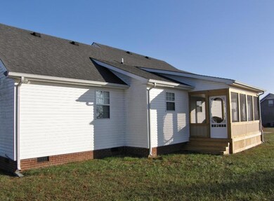 Wow!  A screened in patio! 