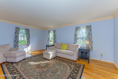 2 Livingroom 2