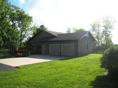 1369 W Cantor Place Dr, Nixa, MO 65714 - photo 2