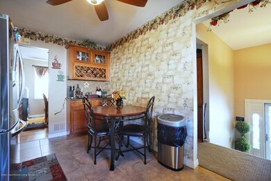 72 Vedder Ave, Staten Island, NY 10302 - photo 5