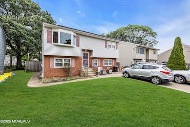 3 Carlo Dr, Keansburg, NJ 07734 - photo 2