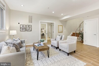 2363 Champlain St NW unit 4, Washington, DC 20009 - photo 6