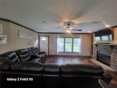 444 C B Byrd Rd, Many, LA 71449 - photo 5