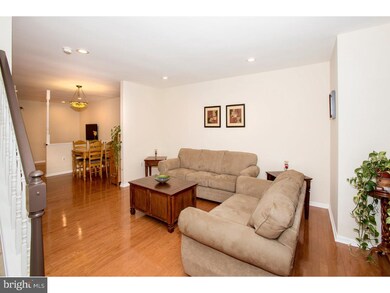 38 Keith Ct, Kendall Park, NJ 08824 - photo 2