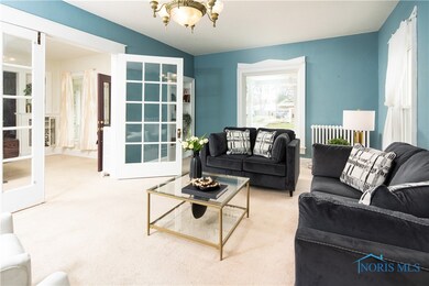 218 N Elm St, Woodville, OH 43469 - photo 6