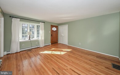 11 1/2 Whitemarsh Ave unit A, Glenside, PA 19038 - photo 4